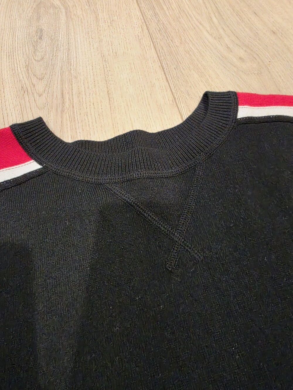 A|X Armani Exchange Cotton Cashmere Colorblock Sweater Black Red White L - Picture 3 of 4